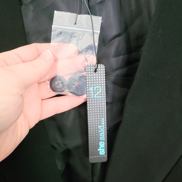 NWT She Said...Classic Black Single Button Women's Blazer w/ Padded Shoulders - Picture 2 of 6